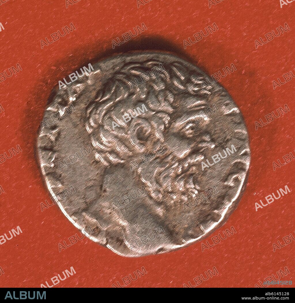 AUTOR LIBRE 01307. MONEDA DE DECIMO CLODIO ALBINO GENERAL ROMANO.