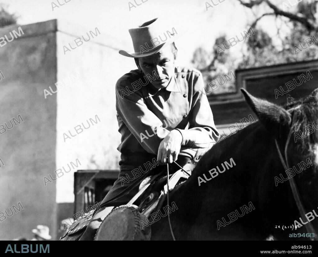 FRANK SINATRA in JOHNNY CONCHO, 1956, directed by DON MCGUIRE. Copyright UNITED ARTISTS.