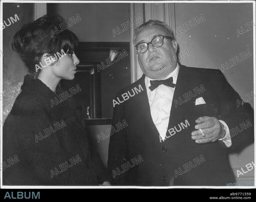 1959. María cuadra y Edgar Neville.
