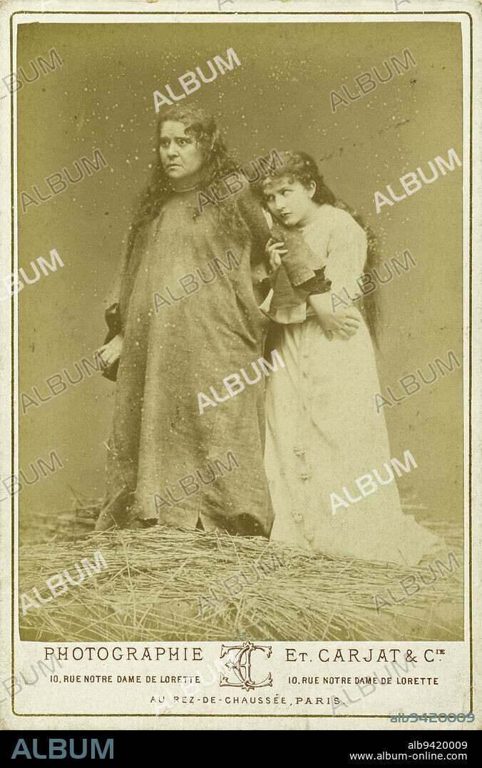 Marie Laurent and Alice Lody in the roles of La Sachette and Esmeralda, Carjat, Etienne, Photographer, En 6-1879, 4e quart du 19e siècle, Maison de Victor Hugo - Hauteville House, Photography, Albumen paper print, Paris, Dimensions - Work: Height: 13.8 cm, Width: 10 cm, Dimensions: Height: 16.4 cm, Width: 10.8 cm, Dimensions: Height: 53 cm, Width: 38 cm.