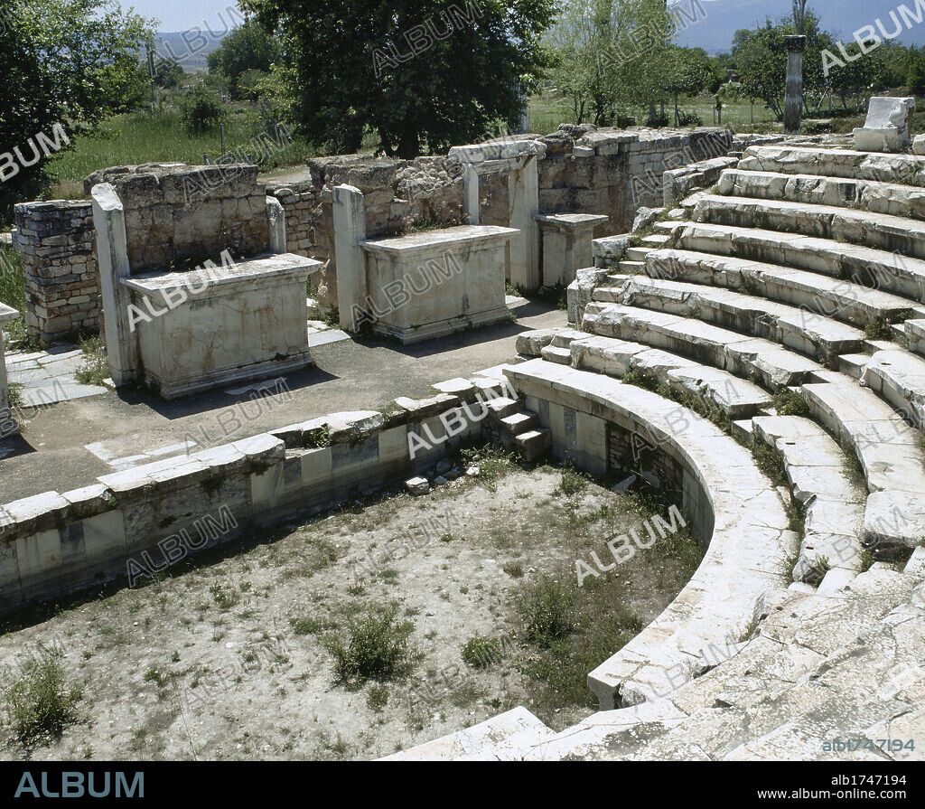 Turquía. Asia Menor. Afrodisia de Caria. Antigua ciudad griega que conoció una gran prosperidad en época de dominación romana. Vista parcial del odeón o bouleterión. Península Anatólica. Fotografía tomada en 1999.