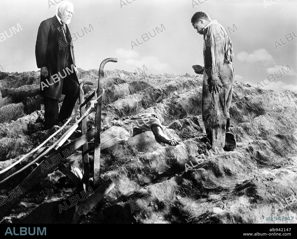 REX INGRAM (ACTOR) in THE GREEN PASTURES, 1936, directed by MARC CONNELLY and WILLIAM KEIGHLEY. Copyright WARNER BROTHERS.