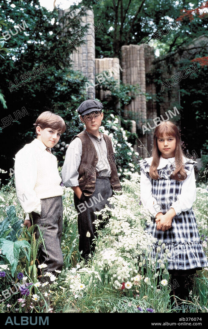 ANDREW KNOTT, HEYDON PROWSE y KATE MABERLY en EL JARDÍN SECRETO, 1993 (THE SECRET GARDEN), dirigida por AGNIESZKA HOLLAND. Copyright AMERICAN ZOETROPE/WARNER BROTHERS.