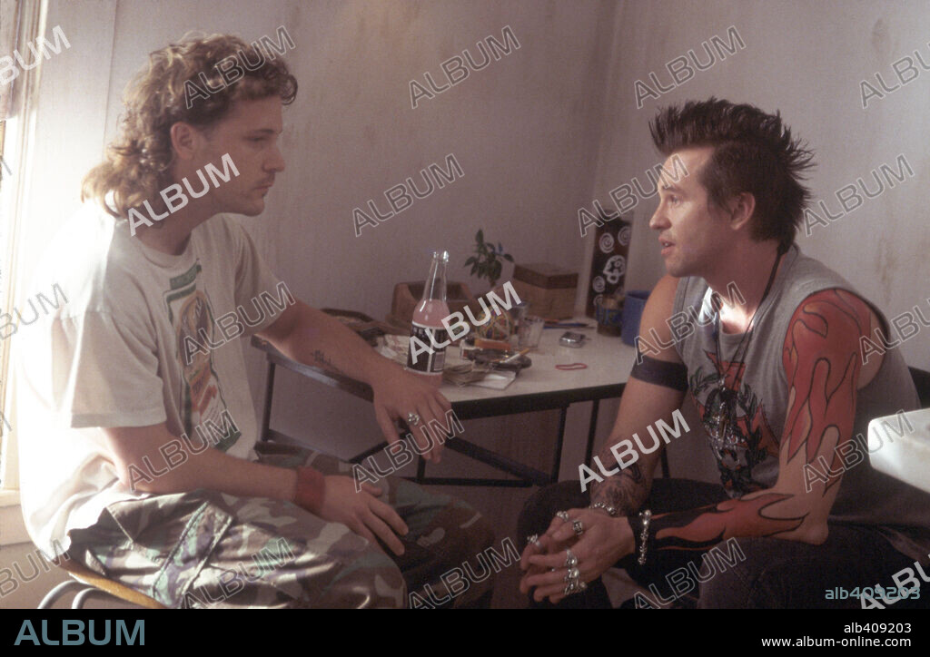 VAL KILMER in THE SALTON SEA, 2002, directed by D. J. CARUSO. Copyright WARNER BROS. PICTURES.