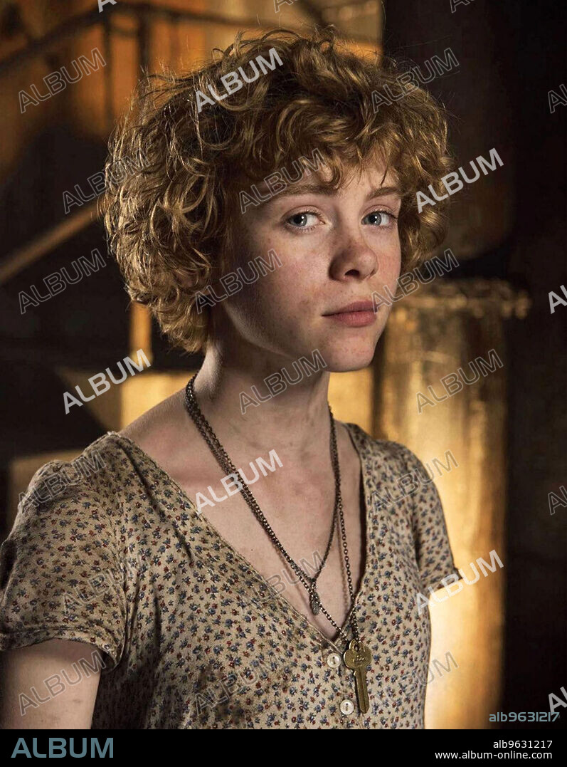 SOPHIA LILLIS dans IT, 2017, réalisé par ANDRES MUSCHIETTI. Copyright KARZSMITH PRO/LIN PICT/NEW LINE CINEMA/VERTIGO ENT.