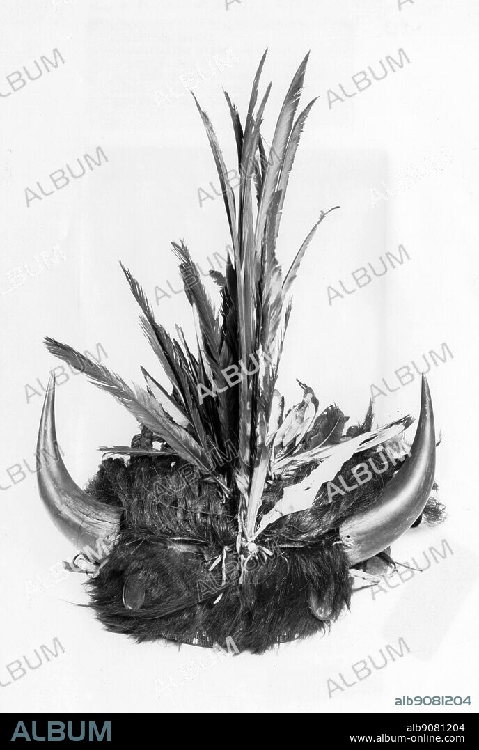 Headdress owned by Chief Crazy Horse. 21" high.