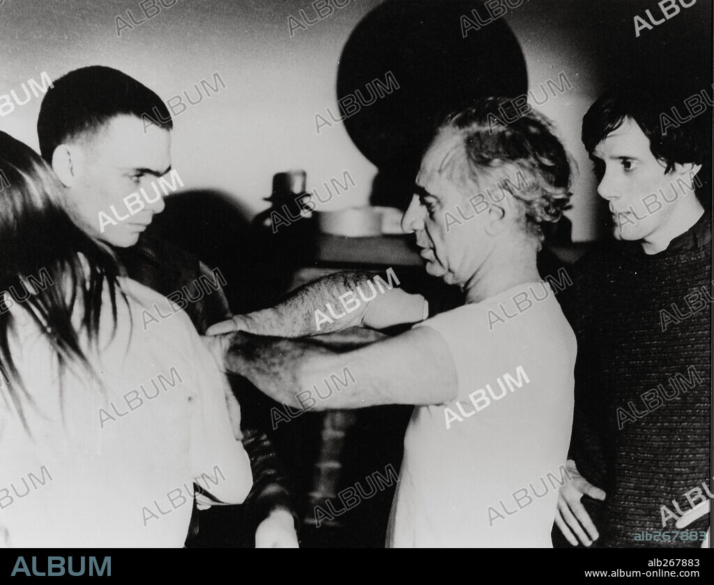 ELIA KAZAN en LOS VISITANTES, 1972 (THE VISITORS), dirigida por ELIA KAZAN. Copyright UNITED ARTISTS.
