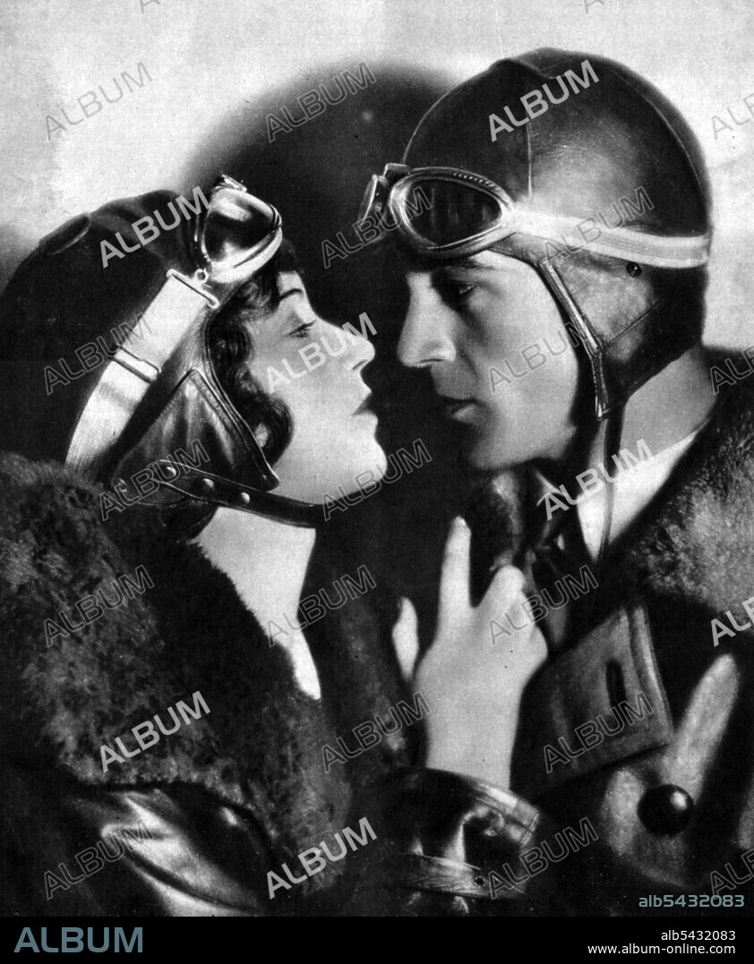 FAY WRAY and GARY COOPER in THE LEGION OF THE CONDEMNED, 1928, directed by WILLIAM A. WELLMAN. Copyright PARAMOUNT PICTURES.