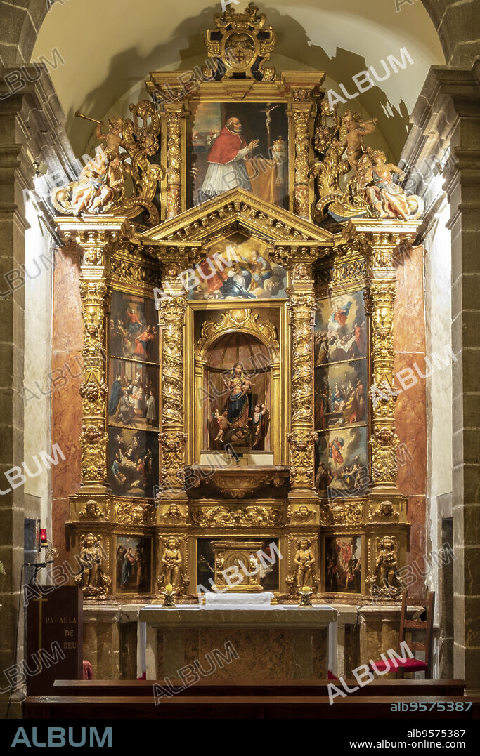 altarpiece of the Virgen del Rosario, 1592, Convent of Santo Domingo , Inca, Mallorca, balearic islands, Spain.