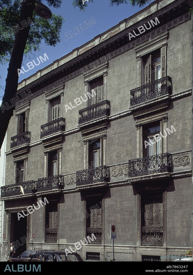 PALACIO DE LOPEZ DORIGA - FACHADA - SITUADO EN EL PASEO DE RECOLETOS 15.