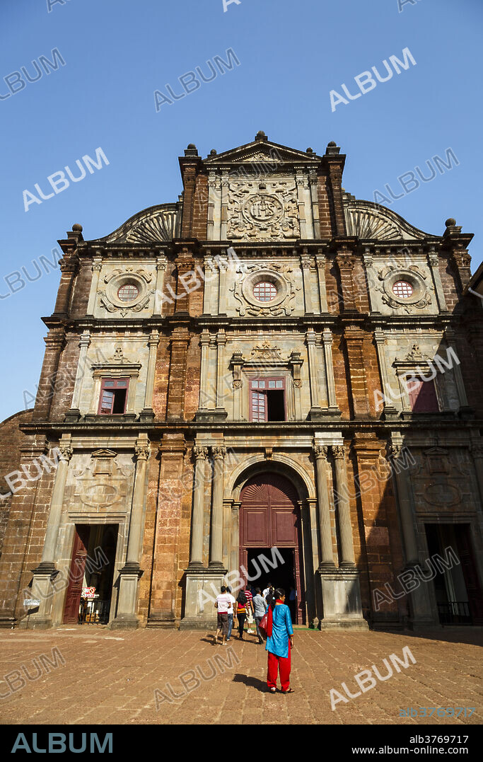 Basilica of Bom Jesus, UNESCO World Heritage Site, Old Goa, Goa, India, Asia.