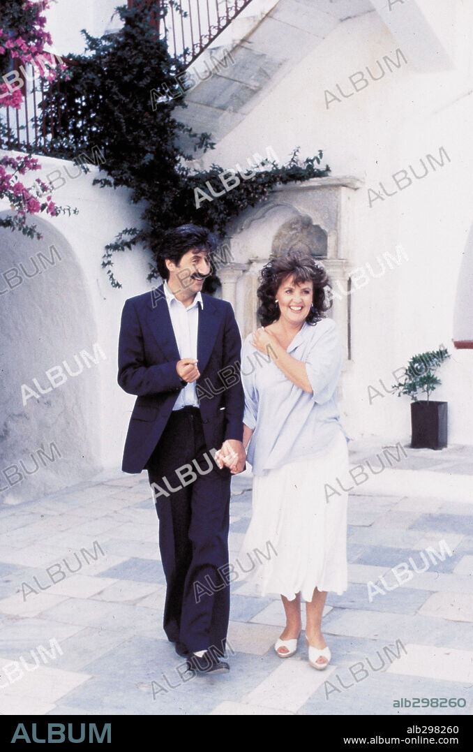 PAULINE COLLINS und TOM CONTI in SHIRLEY VALENTINE, 1989, unter der Regie von LEWIS GILBERT. Copyright PARAMOUNT PICTURES.