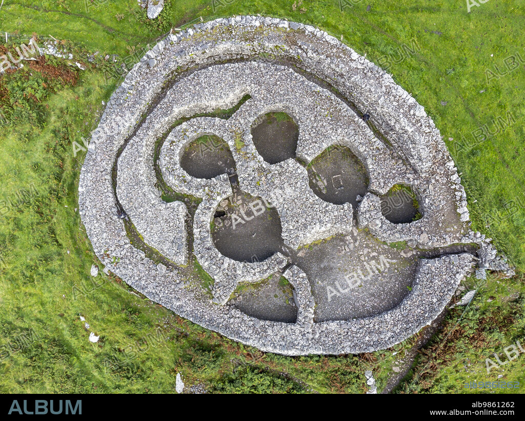 Cashel Murphy, Ancient Celtic settlement, Early Christian era (5th-8th centuries AD), Dingle Peninsula, County Kerry, Ireland, United Kingdom.