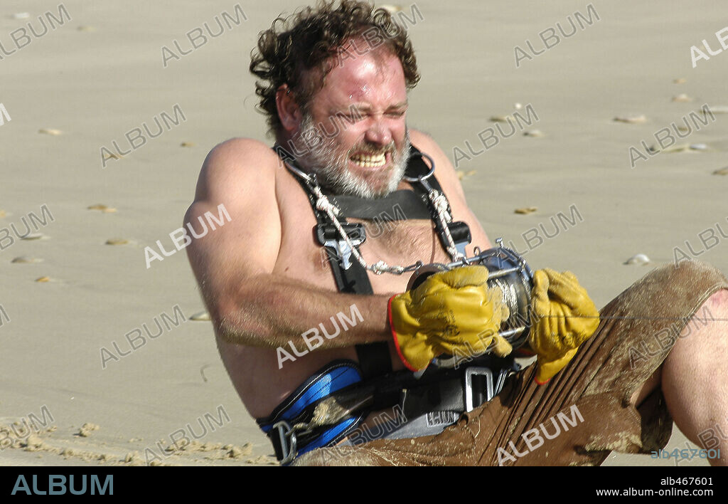 PABLO CARBONELL in ATUN Y CHOCOLATE, 2004, unter der Regie von PABLO CARBONELL. Copyright MAESTRANZA FILMS/INDIGOMEDIA / ARROYO, ELISA.