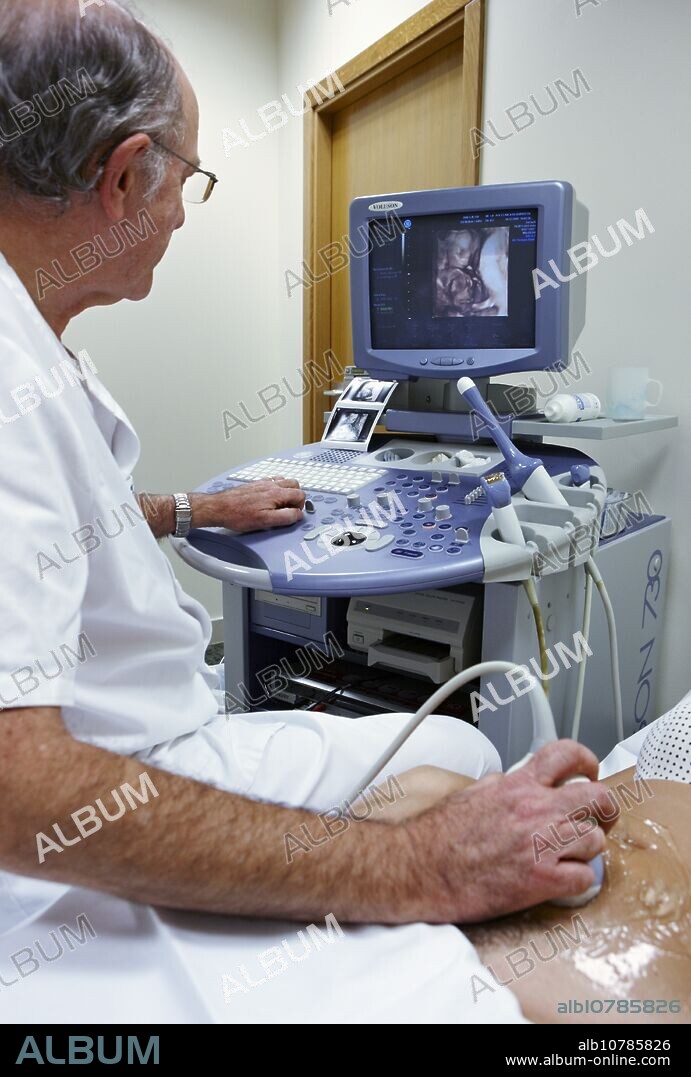 3D obstetric ultrasound of a fetus, 4D baby scan showing movement, gynecology, Hospital Policlinica Gipuzkoa, San Sebastian, Donostia, Euskadi, Spain.