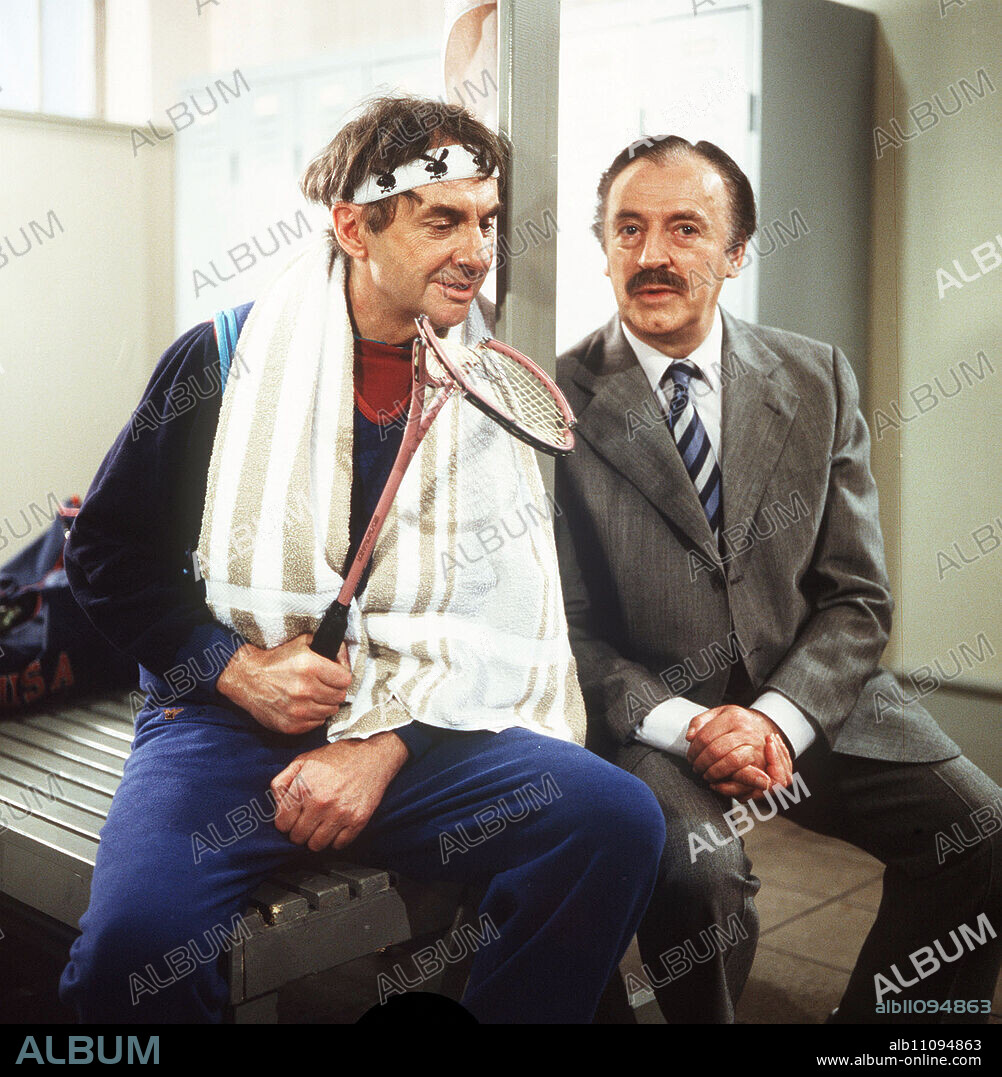 "Nonstop Comedy" presents the most popular sketch classics from "Harald and Eddi" and the "Comedy Club". / Photo: Sketch "Squash" from "Harald and Eddi" with HARALD JUHNKE (l.) and EDDI ARENT. / Headline: HARALD AND EDDI.