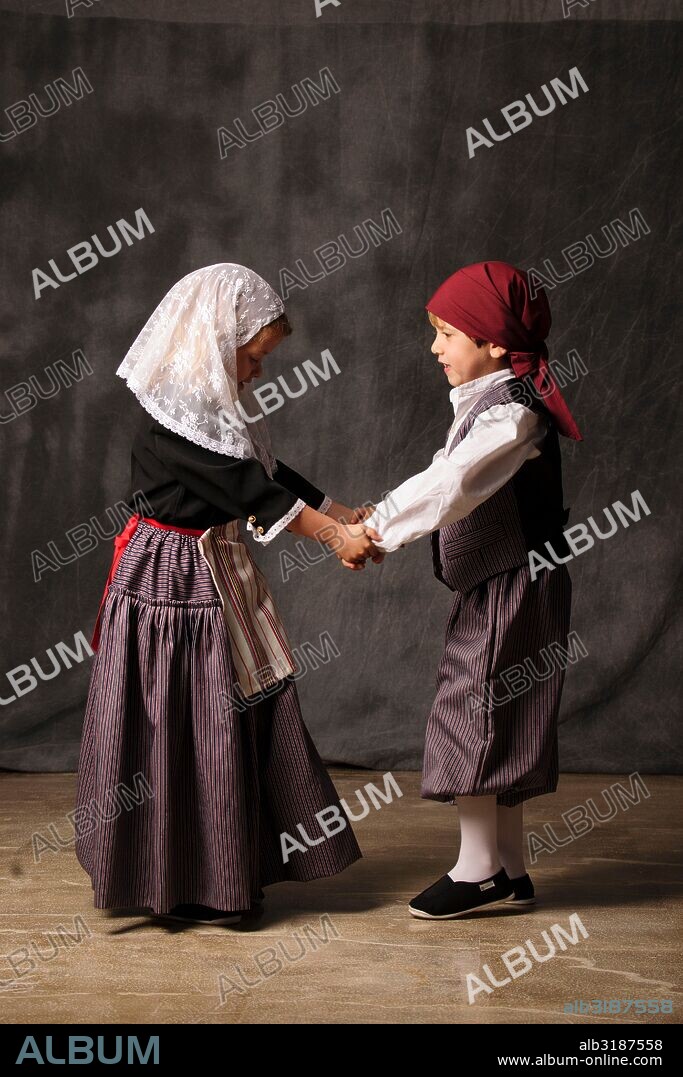 traje tipico mallorquin, Mallorca, balearic islands, spain, europe.
