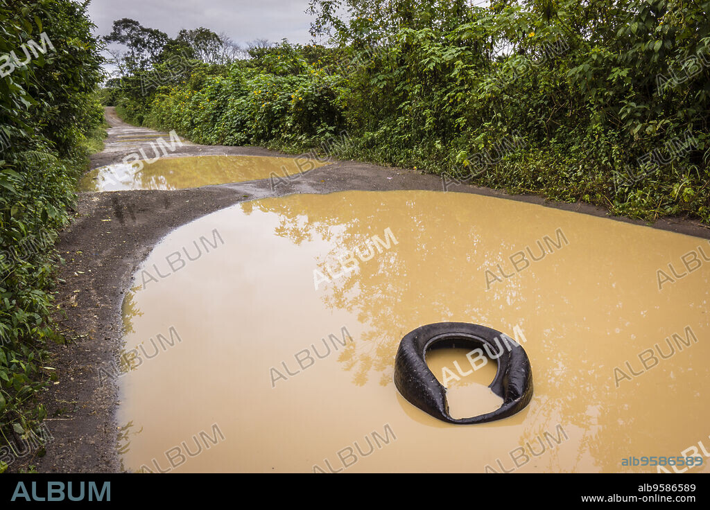 charcos en el camino de Uspantan a La Parroquia (Lancetillo),El Quiche, Sierra de los Cuchumatanes,Guatemala.