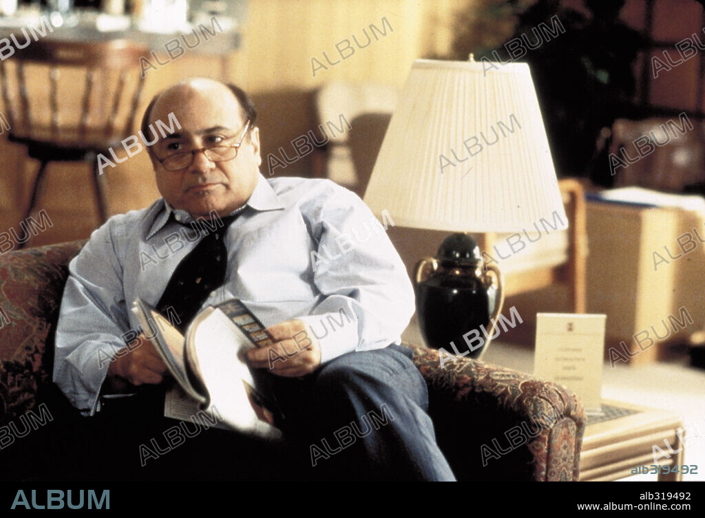 DANNY DEVITO en EL PEZ GORDO, 1999 (THE BIG KAHUNA), dirigida por JOHN SWANBECK. Copyright FRANCHISE PICTURES.