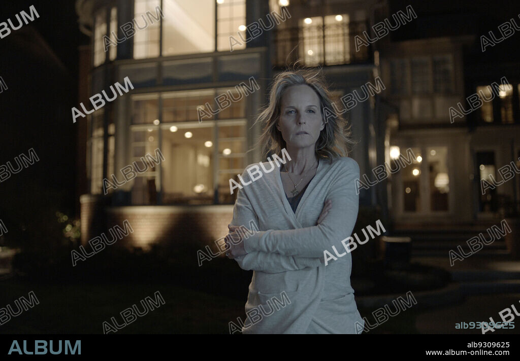 HELEN HUNT dans I SEE YOU, 2019, réalisé par ADAM RANDALL. Copyright HEAD GEAR FILMS.