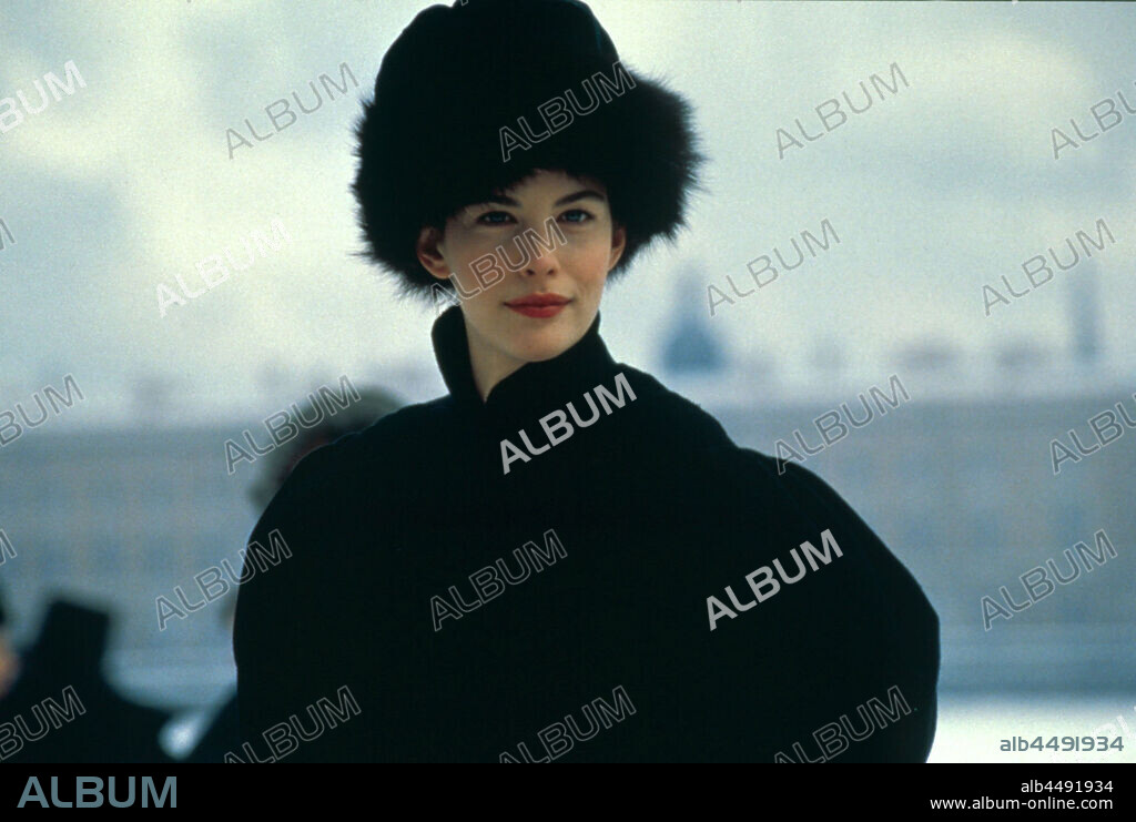 LIV TYLER in ONEGIN - EINE LIEBE IN ST. PETERSBURG, 1999 (ONEGIN), unter der Regie von MARTHA FIENNES. Copyright RYSHER ENTERTAIMENT.