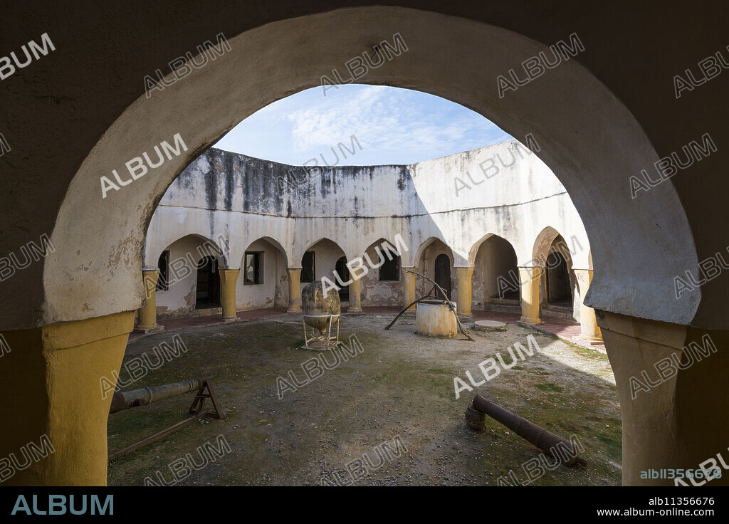 Bordj Tamentfoust Ottoman fort, Algiers, Algeria, North Africa, Africa.