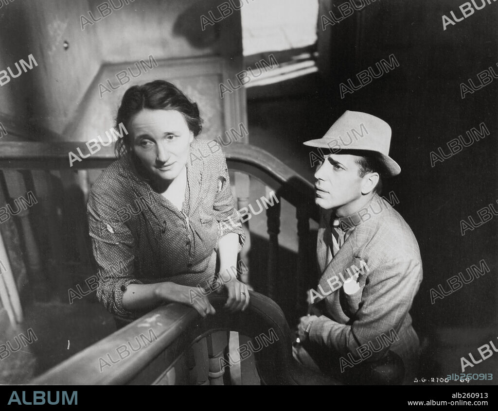 HUMPHREY BOGART and MARJORIE MAIN in DEAD END, 1937, directed by WILLIAM WYLER. Copyright GOLDWYN/UNITED ARTISTS.