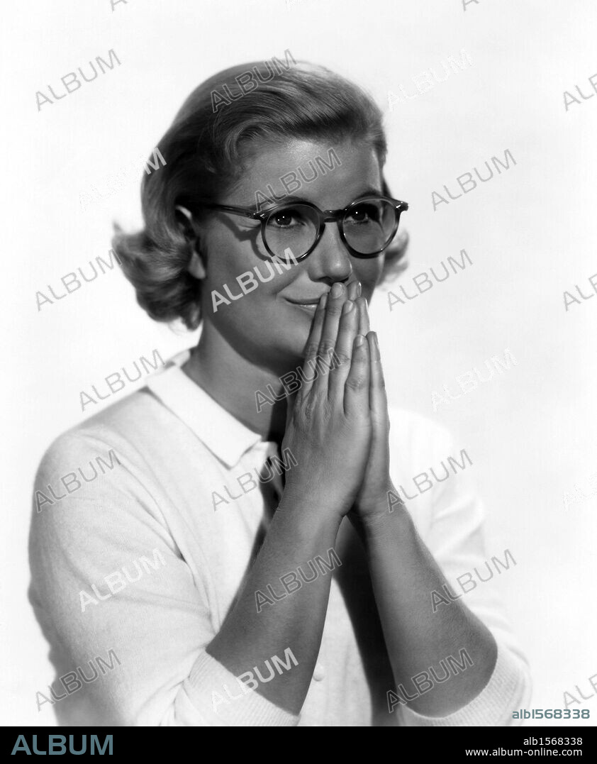 BARBARA BEL GEDDES in VERTIGO, 1958, directed by ALFRED HITCHCOCK. Copyright Alfred J. Hitchcock Productions.