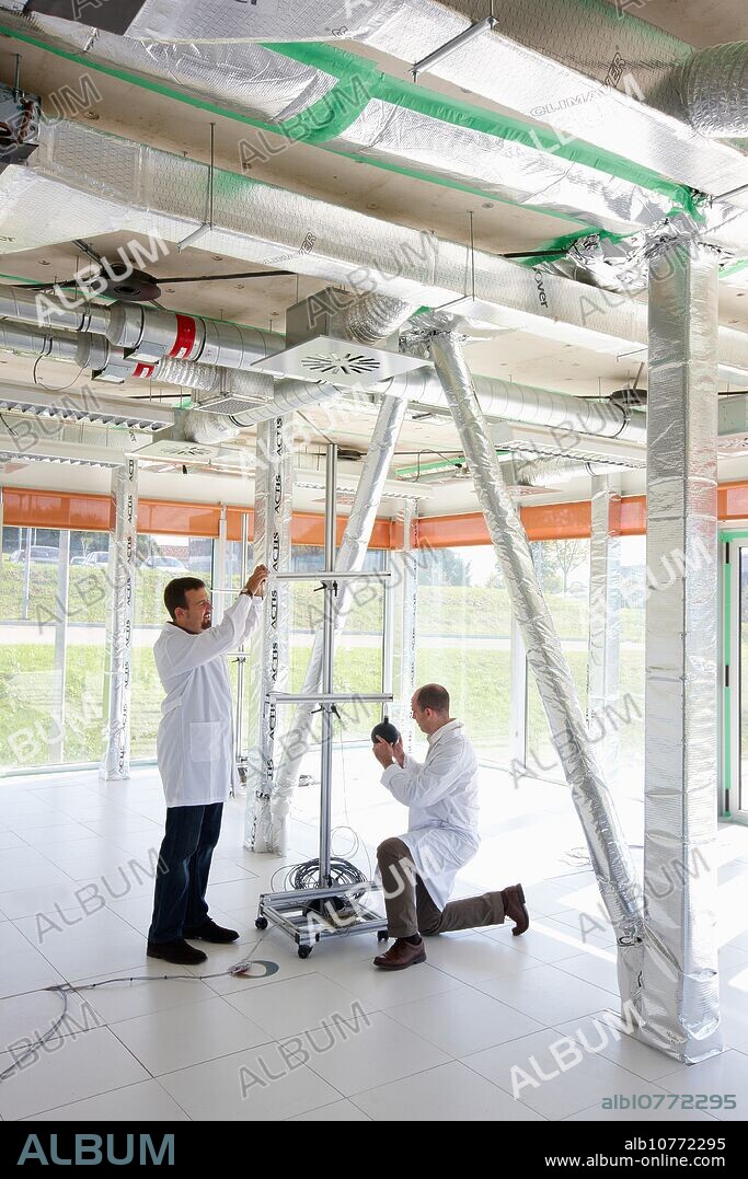 Treatment system air conditioning, Kubik, Experimental laboratory R & D + i for the development of new concepts, products and services to improve energy efficiency in buildings, Intelligent management of HVAC and lighting systems and renewable energy supply, Equipped with system monitoring and control that provides the information necessary for the development of the R + D + i , Research on building materials, Tecnalia Research & Innovation, Zamudio, Bizkaia, Basque Country, Spain.
