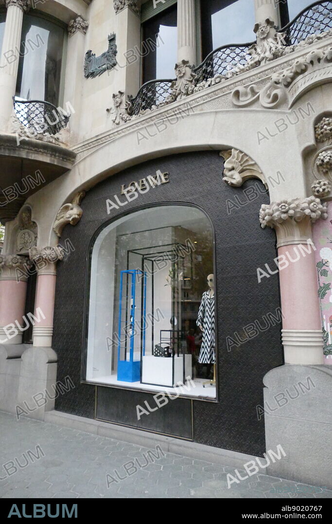 Casa Amatller built in the Modernist style in Barcelona, Spain, 1900. Designed by Josep Puig i Cadafalch. Along with Casa Batllo and Casa Lleo-Morera, it makes up the three most important buildings in Barcelona's famous Illa de la Discordia (Block of Discord), noted for its unique modernist buildings. The building was originally designed as a residence for chocolatier Antoni Amatller and was constructed between 1898 and 1900.
