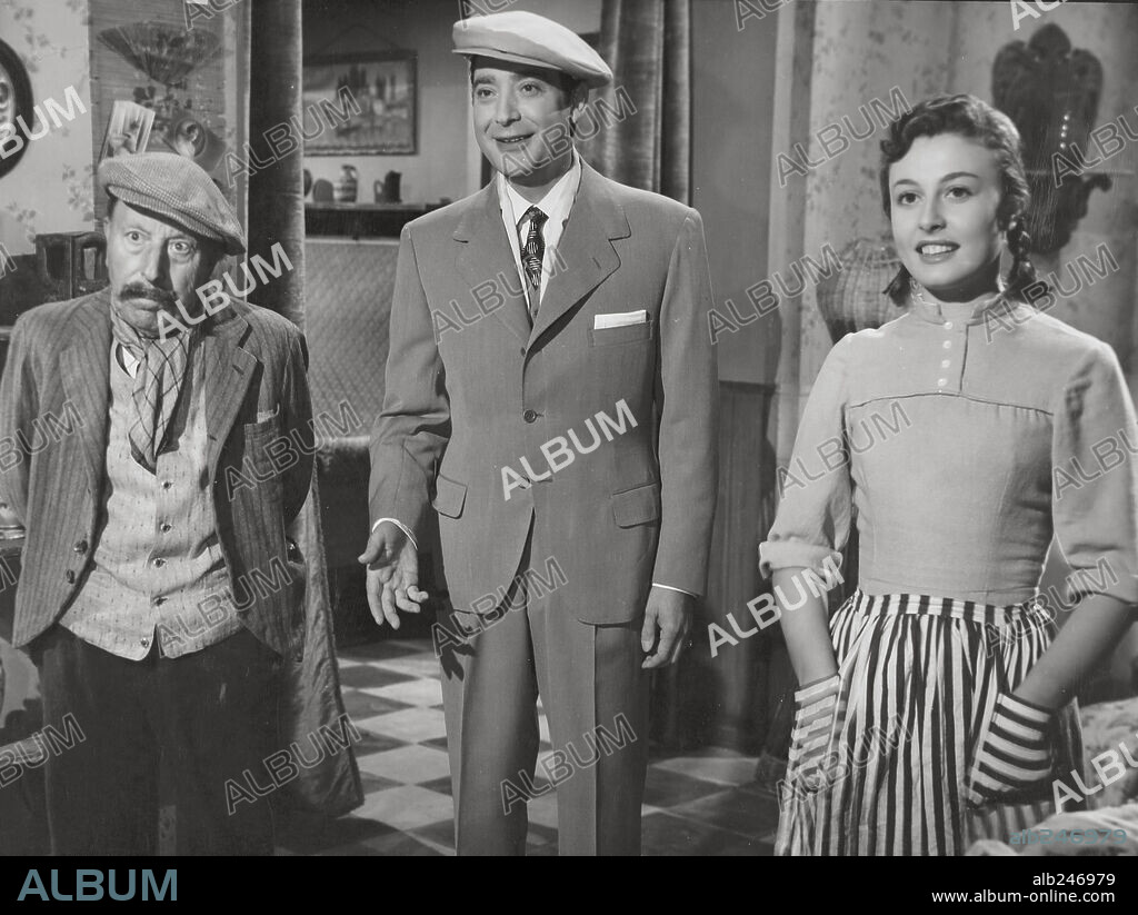 CARMEN MORELL, JOSE ISBERT y PEPE BLANCO en MARAVILLA, 1957.