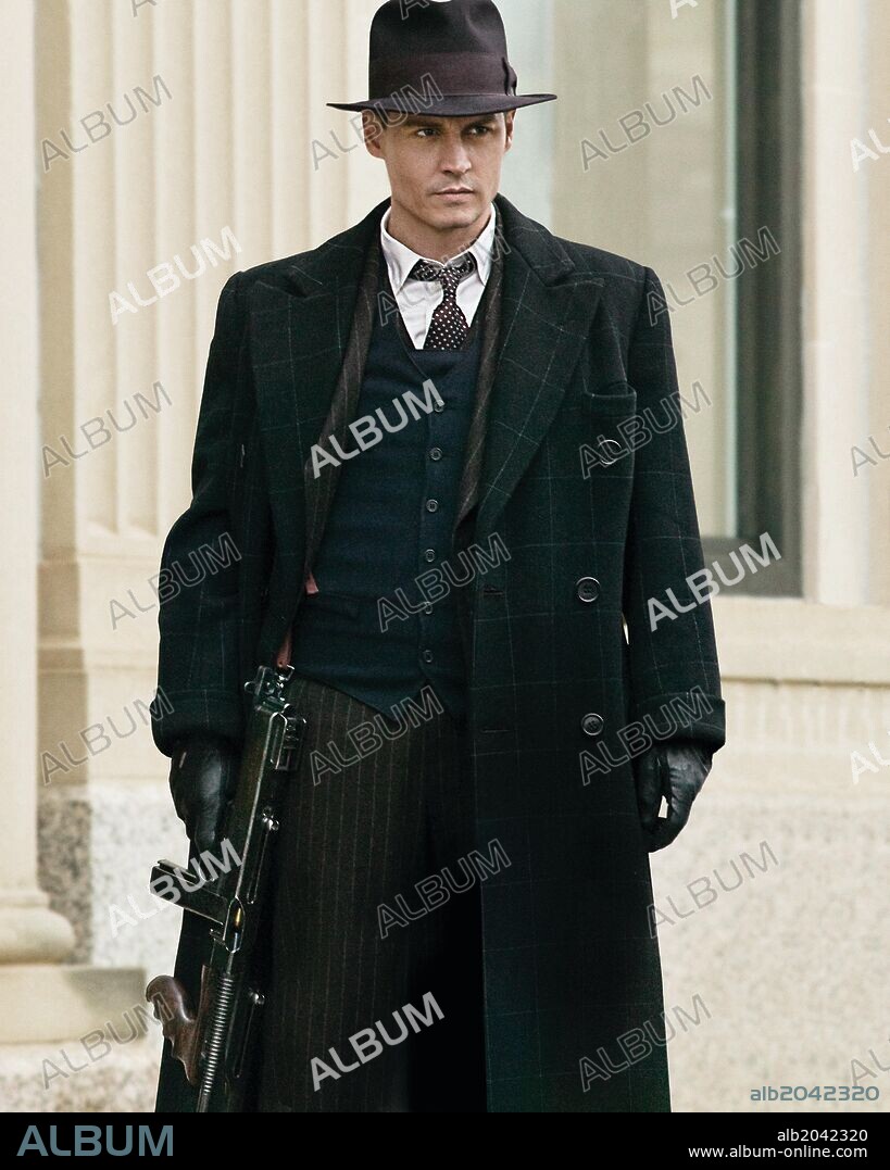 JOHNNY DEPP en ENEMIGOS PUBLICOS, 2009 (PUBLIC ENEMIES), dirigida por MICHAEL MANN. Copyright TRIBECA PRODUCTIONS.