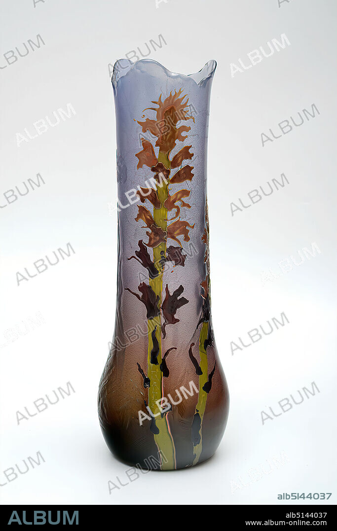 Emile Gallé, Stick vase with scaly root and a verse by Victor Hugo, Acquired by the artist at the Paris World Exhibition 1900, glass, flashed over, Total: Height: 36,8 cm; Diameter: 12,7 cm, signed: engraved and gilded on the plant stem GALLÉ (in vertical arrangement), inscribed: on the base: engraved and gilded expos. 1900, inscription: on the reverse: engraved and gilded Verse by Victor Hugo: O Nature profonde et calme, que t'importe!/ Tu fais un grand labeur,/ Saint et mystérieux/ Par degré, lentement, on voit, sous ton haleine/ La Liberté sortir de l'herbe de la plaine/ Victor Hugo, ornamental objects, plants, vegetation, art nouveau.