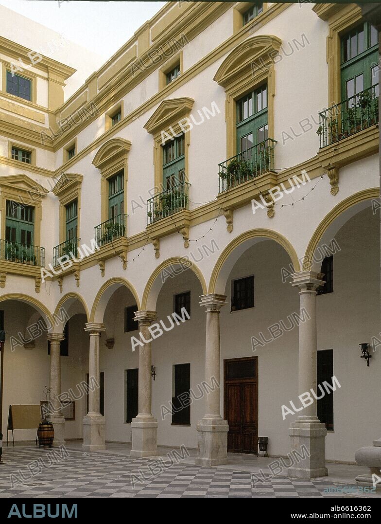 TORCUATO CAYON DE LA VEGA (1725-1783). PATIO DEL HOSPICIO DE CADIZ - ANTIGUO COLEGIO VALCARCEL - SIGLO XVIII - NEOCLASICISMO ESPAÑOL.