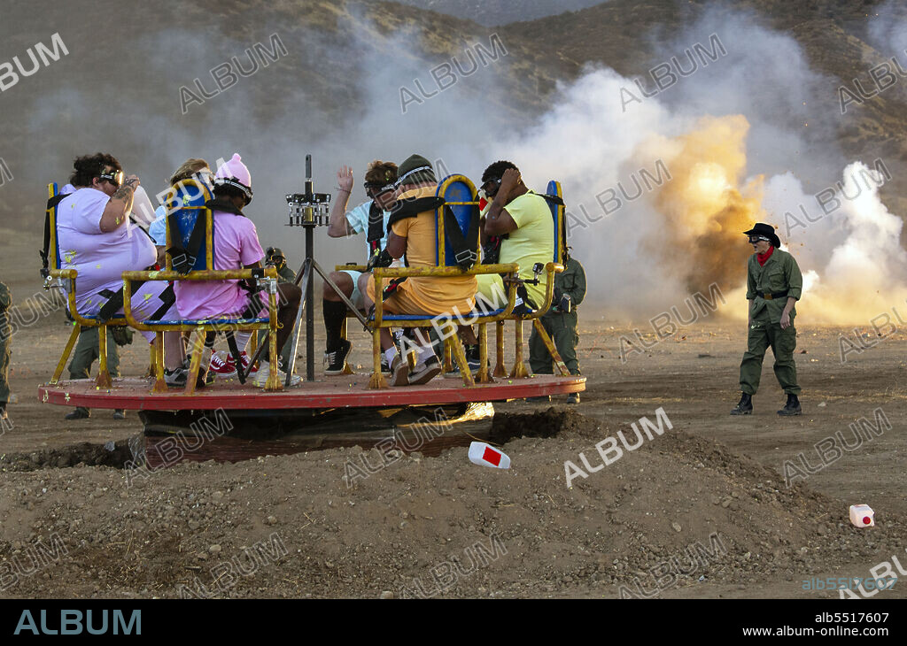 DAVE ENGLAND and JOHNNY KNOXVILLE in JACKASS FOREVER, 2022, directed by JEFF TREMAINE. Copyright PARAMOUNT PICTURES.