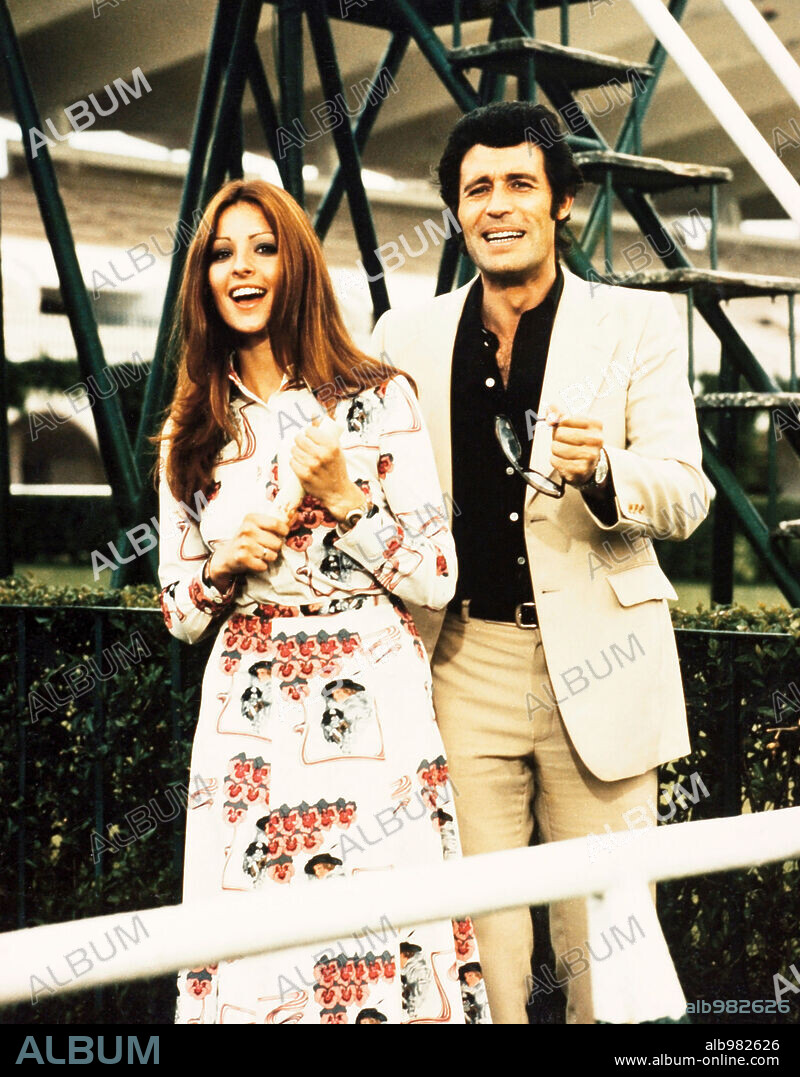 AMPARO MUÑOZ en SENSUALIDAD, 1975. Copyright ESTE FILMS.