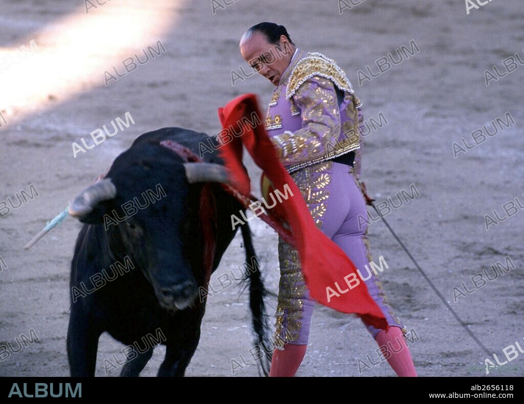 ANTOÑETE  ANTONIO CHENEL  MATADOR DE TOROS ESPAÑOL . MADRID 1934 -;.