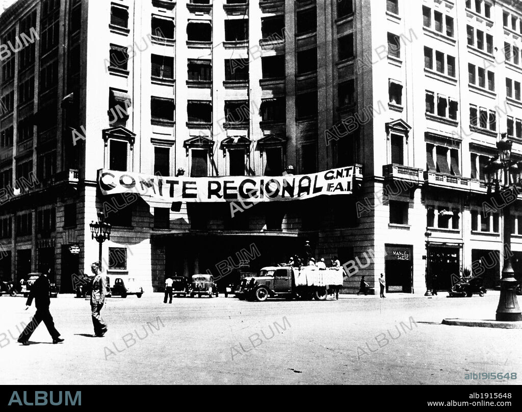 Guerra civil española (1936-1939). Sede del Comité regional de la CNT-FAI en la Via Laietana de Barcelona.