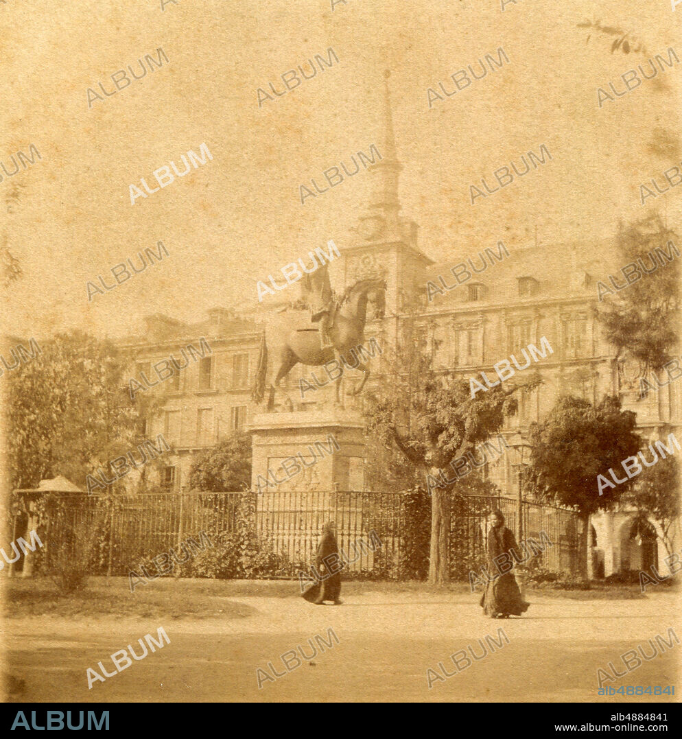 JUAN GOMEZ DE MORA. Plaza Mayor.