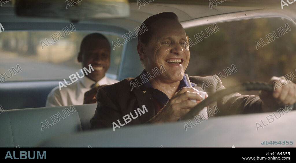MAHERSHALA ALI et VIGGO MORTENSEN dans GREEN BOOK, 2018, réalisé par PETER FARRELLY. Copyright UNIVERSAL PICTURES.