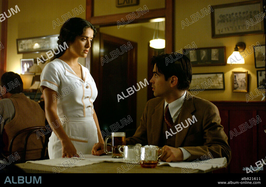 COLIN FARRELL and SALMA HAYEK in ASK THE DUST, 2006, directed by ROBERT TOWNE. Copyright PARAMOUNT PICTURES/CRUISE/WAGNER PROD/ASCENDANT PICT/CAPITOL / BLOOMER, DAVID.