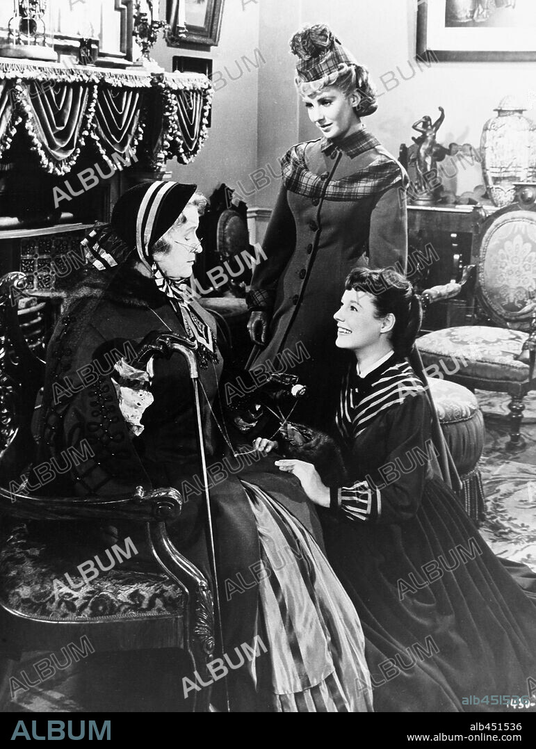 ELIZABETH TAYLOR, JUNE ALLYSON y LUCILE WATSON en MUJERCITAS, 1949 (LITTLE WOMEN), dirigida por MERVYN LEROY. Copyright M.G.M.