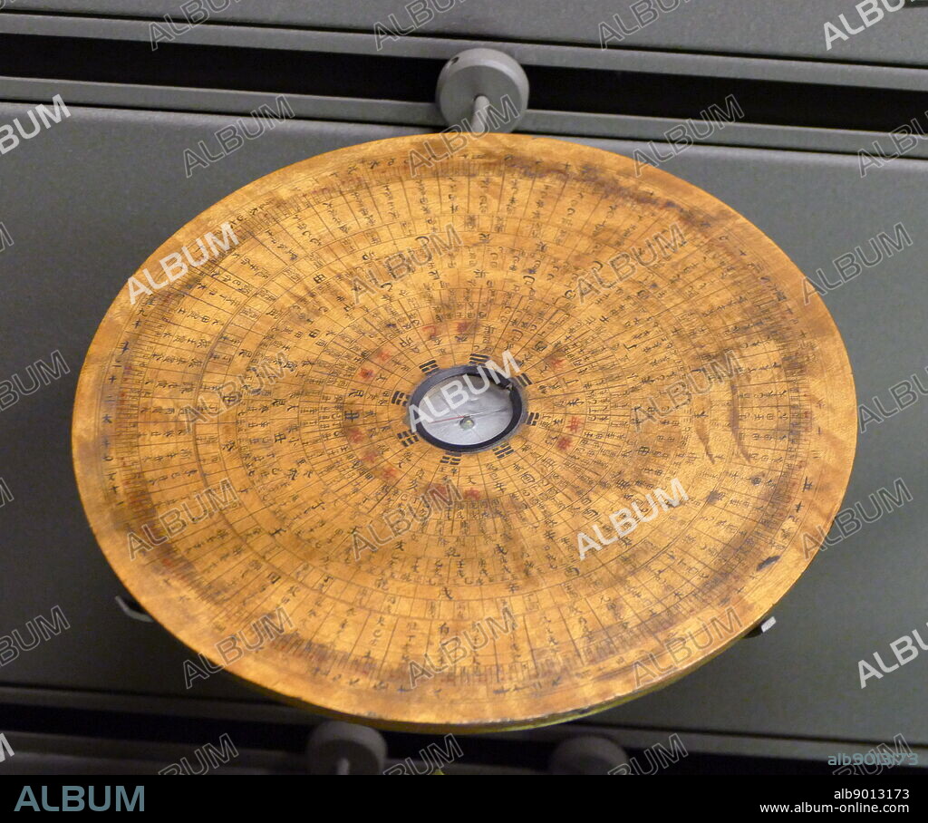 19th century Chinese compass. The compass was invented in China during the Han Dynasty between the 2nd century BC and 1st century AD. The magnetic compass was not, at first, used for navigation, but for geomancy and fortune-telling by the Chinese. The earliest Chinese magnetic compasses were possibly used to order and harmonize buildings in accordance with the geomantic principles of feng shui. These early compasses were made with lodestone, a form of the mineral magnetite that is a naturally occurring magnet and aligns itself with the Earth's magnetic field.