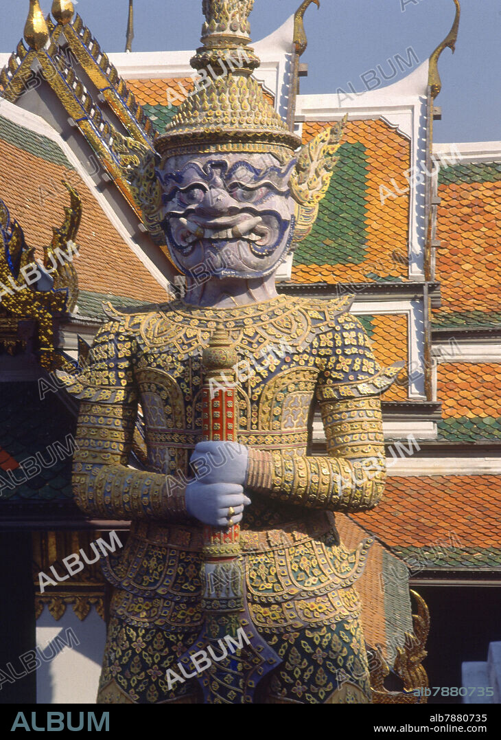 YAK:ESTATUA DE CENTINELA CON CARA DE DRAGON.