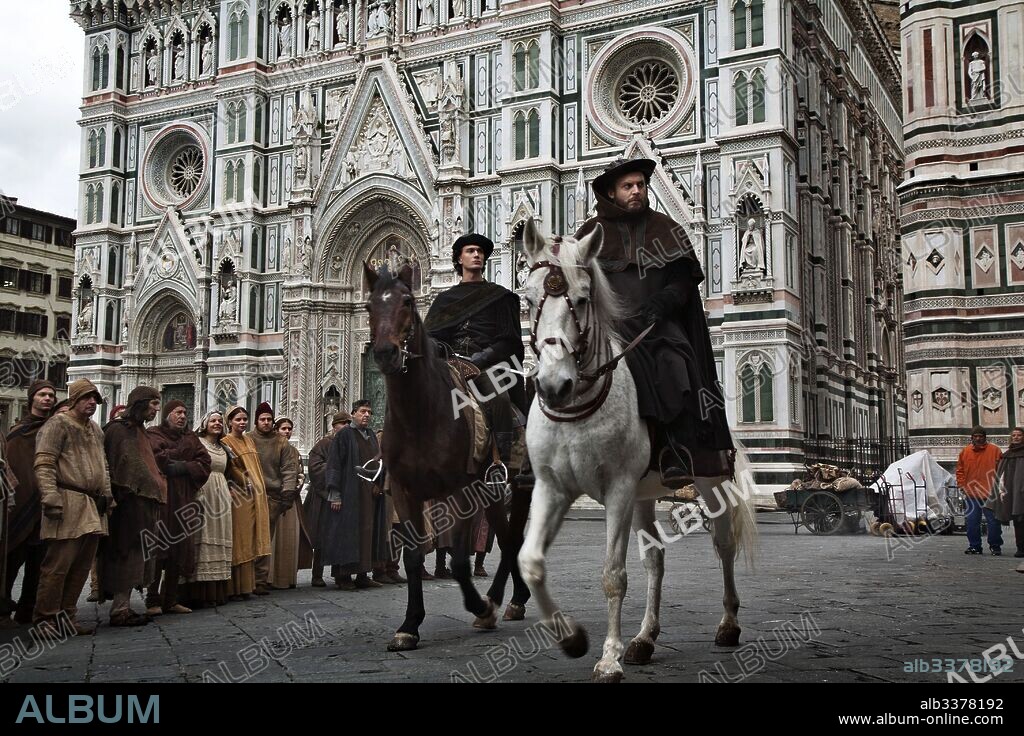EUGENIO FRANCESCHINI and LEX SHRAPNEL in MEDICI: MASTERS OF FLORENCE, 2016, directed by SERGIO MIMICA-GEZZAN. Copyright RAI FICTION.