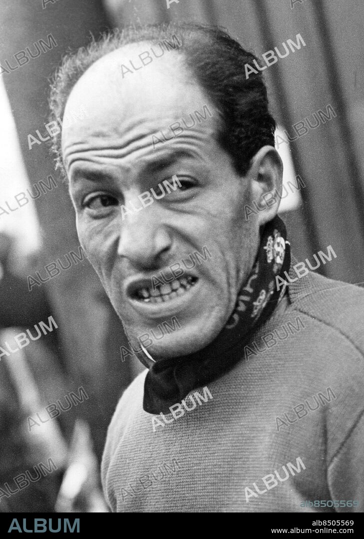NORGE OSLO 1952-02-17.. Zeno Colo, Italien, segrare i störtloppet vid de olympiska vinterspelen 1952.. Foto: AB Text & Bilder / SVT / Kod: 5600. Mapp: Oslo-OS 1952 (Vinter): Slalom o. störtlopp för herrar I:283j. Vinnare Segrare.