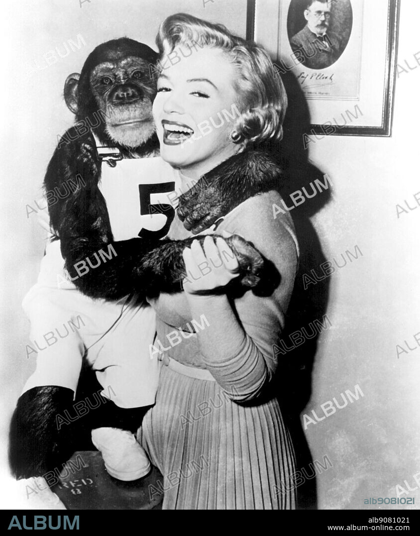 NORMA JEAN BAKER. MARILYN MONROE in MONKEY BUSINESS, 1952, directed by HOWARD HAWKS. Copyright 20TH CENTURY FOX.