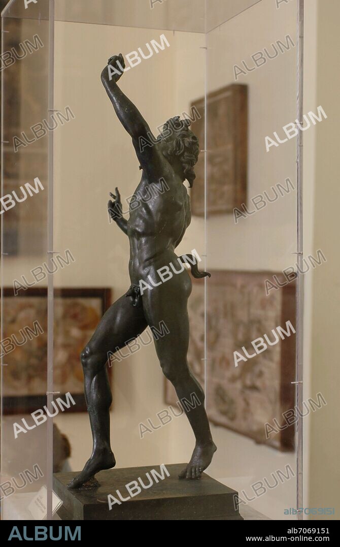 FAUNO DANZANTE EN BRONCE PROCEDENTE DE LA CASA DE FAUNO DE POMPEYA.
