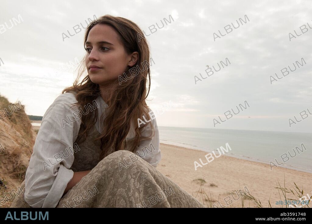 ALICIA VIKANDER dans TULIP FEVER, 2017, réalisé par JUSTIN CHADWICK. Copyright RUBY FILMS.
