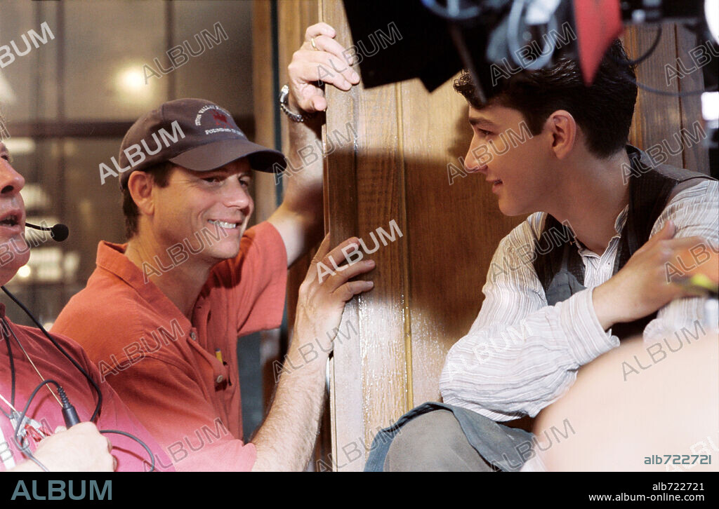 BILL PAXTON and SHIA LABEOUF in THE GREATEST GAME EVER PLAYED, 2005, directed by BILL PAXTON. Copyright DISNEY ENTERPRISES / WENK, JONATHAN.